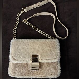Furry square crossbody bag with chain accent strap